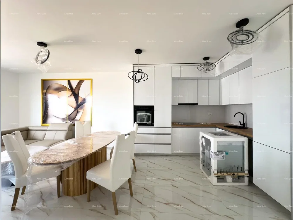 Salon; parquet, lumière naturelle, style moderne