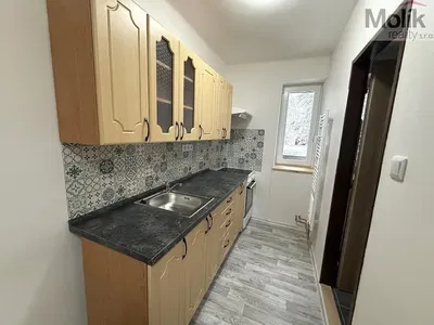 Wohnzimmer; holzboden, tageslicht, moderner stil