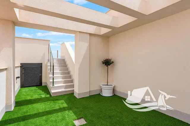 Salón; suelo de madera, luz natural, estilo moderno, techos altos