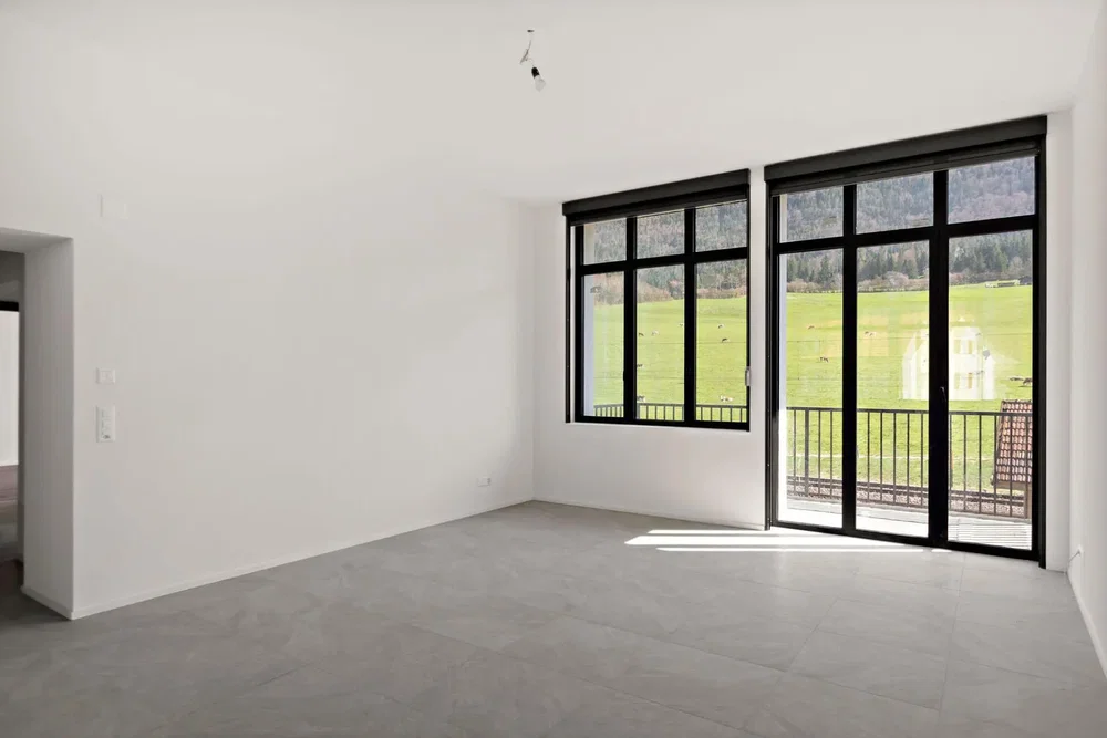 Cuisine; électroménager, parquet, lumière naturelle, style moderne
