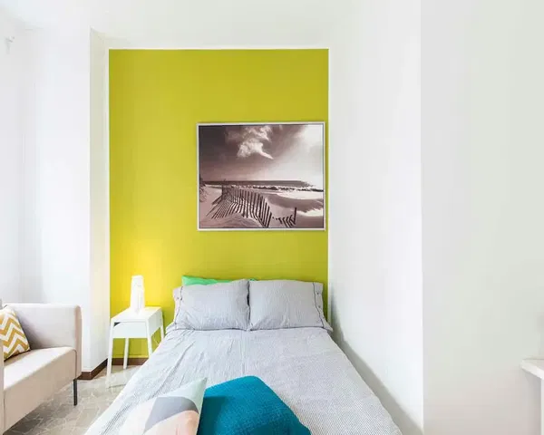 Küche; küchengeräte, holzboden, tageslicht, moderner stil