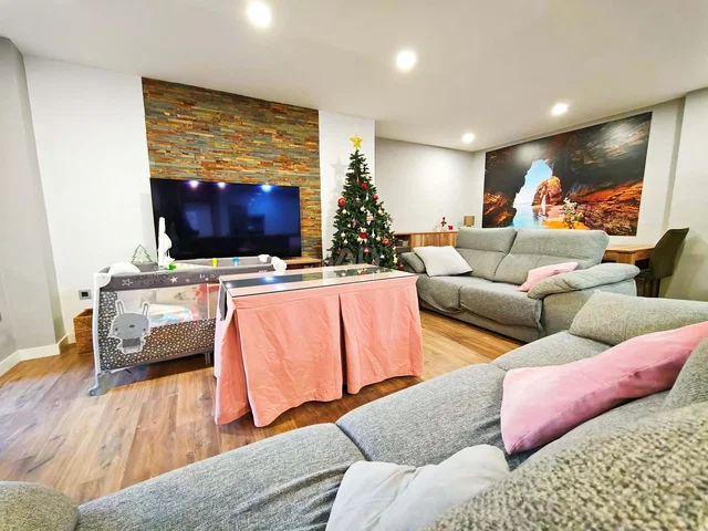 Kitchen; kitchen appliances, wood floor, natural light, modern style