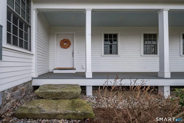 Küche; küchengeräte, holzboden, tageslicht, moderner stil