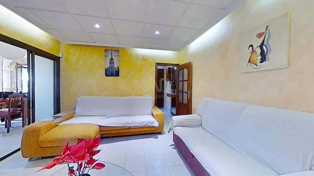 Cuisine; électroménager, parquet, lumière naturelle, style moderne