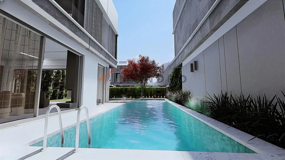 Κουζίνα; συσκευές κουζίνας, ξύλινο πάτωμα, φυσικό φως, μοντέρνο στυλ