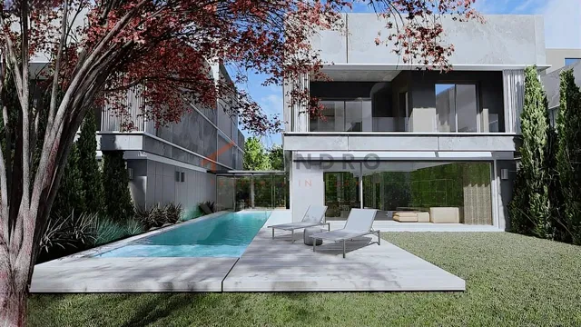 Хол; дървен под, естествена светлина, модерен стил