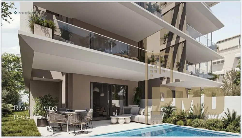 Kuhinja; kućanski aparati, drveni pod, prirodna svjetlost, moderan stil