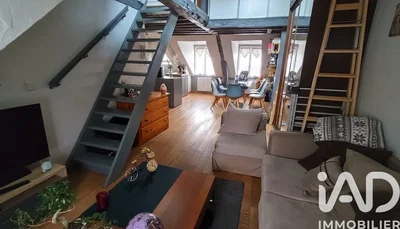 مطبخ; أجهزة المطبخ, أرضية خشبية, ضوء طبيعي, أسلوب عصري