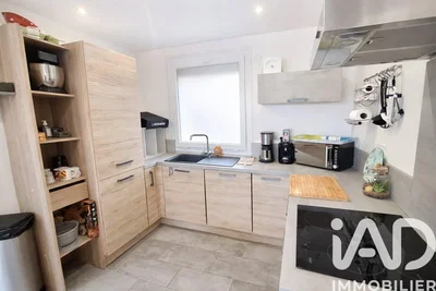 Kitchen; kitchen appliances, tile floor, natural light, modern style