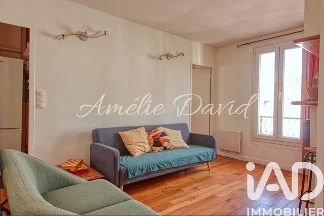 Kitchen; kitchen appliances, wood floor, natural light, modern style