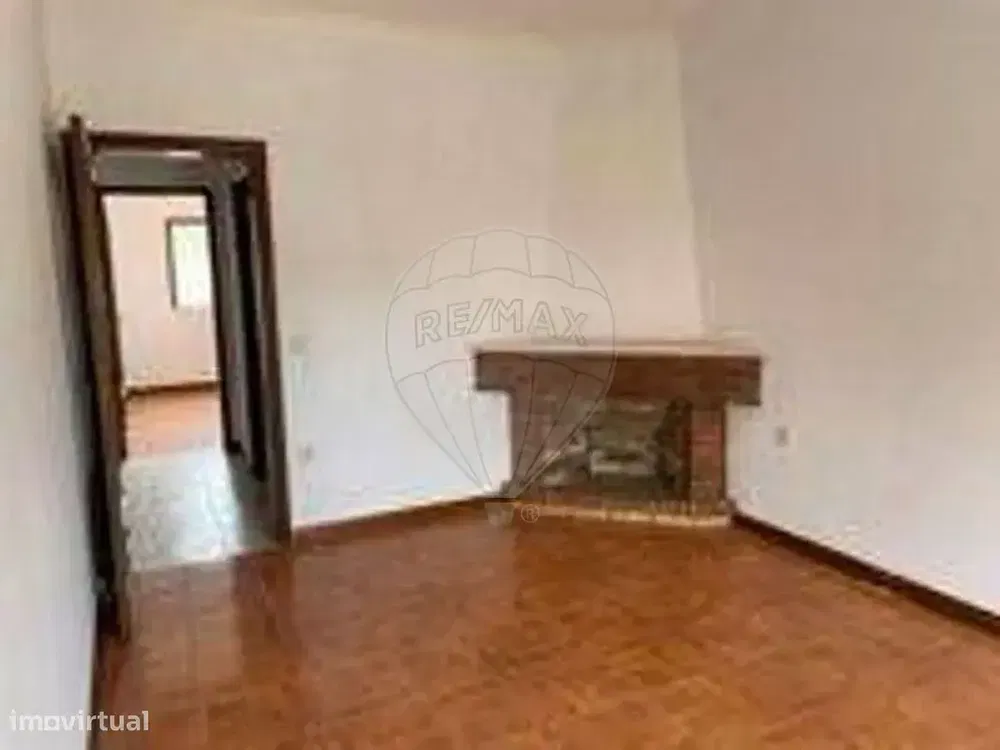 Küche; küchengeräte, holzboden, tageslicht, moderner stil