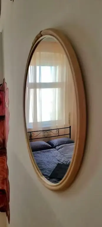 Wohnzimmer; holzboden, tageslicht, moderner stil