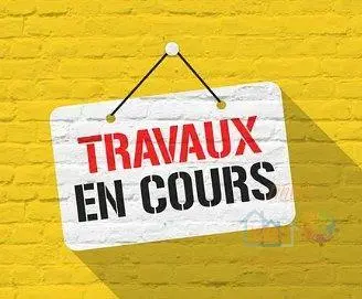 Cuisine; électroménager, parquet, lumière naturelle, style moderne