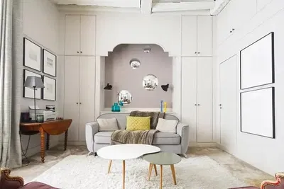 Cuisine; électroménager, parquet, lumière naturelle, style moderne