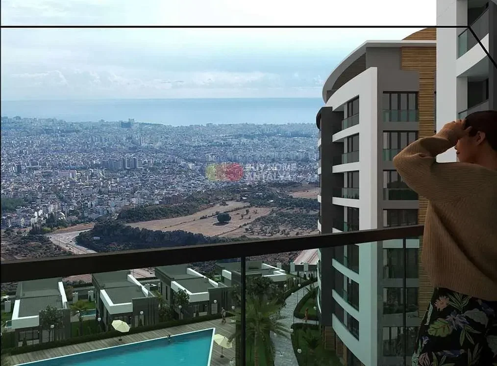 مطبخ; أجهزة المطبخ, أرضية خشبية, ضوء طبيعي, أسلوب عصري