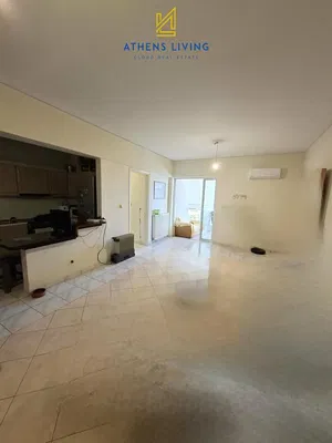 Cuisine; électroménager, parquet, lumière naturelle, style moderne