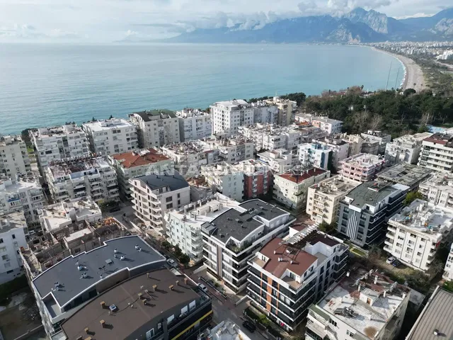 Σαλόνι; ξύλινο πάτωμα, φυσικό φως, μοντέρνο στυλ