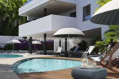 Cuisine; électroménager, parquet, lumière naturelle, style moderne