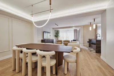 Küche; küchengeräte, holzboden, tageslicht, moderner stil