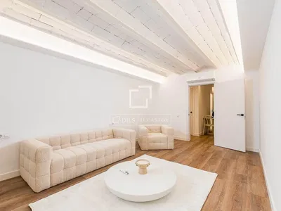 Küche; küchengeräte, holzboden, tageslicht, moderner stil