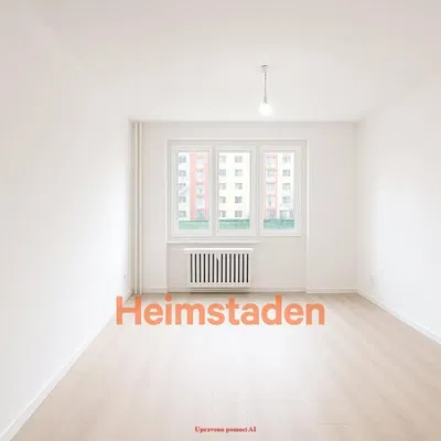 Кухня; кухненски уреди, дървен под, естествена светлина, модерен стил