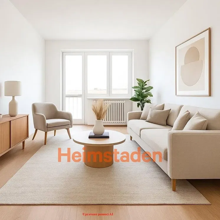 Keuken; keukenapparatuur, houten vloer, natuurlijk licht, moderne stijl