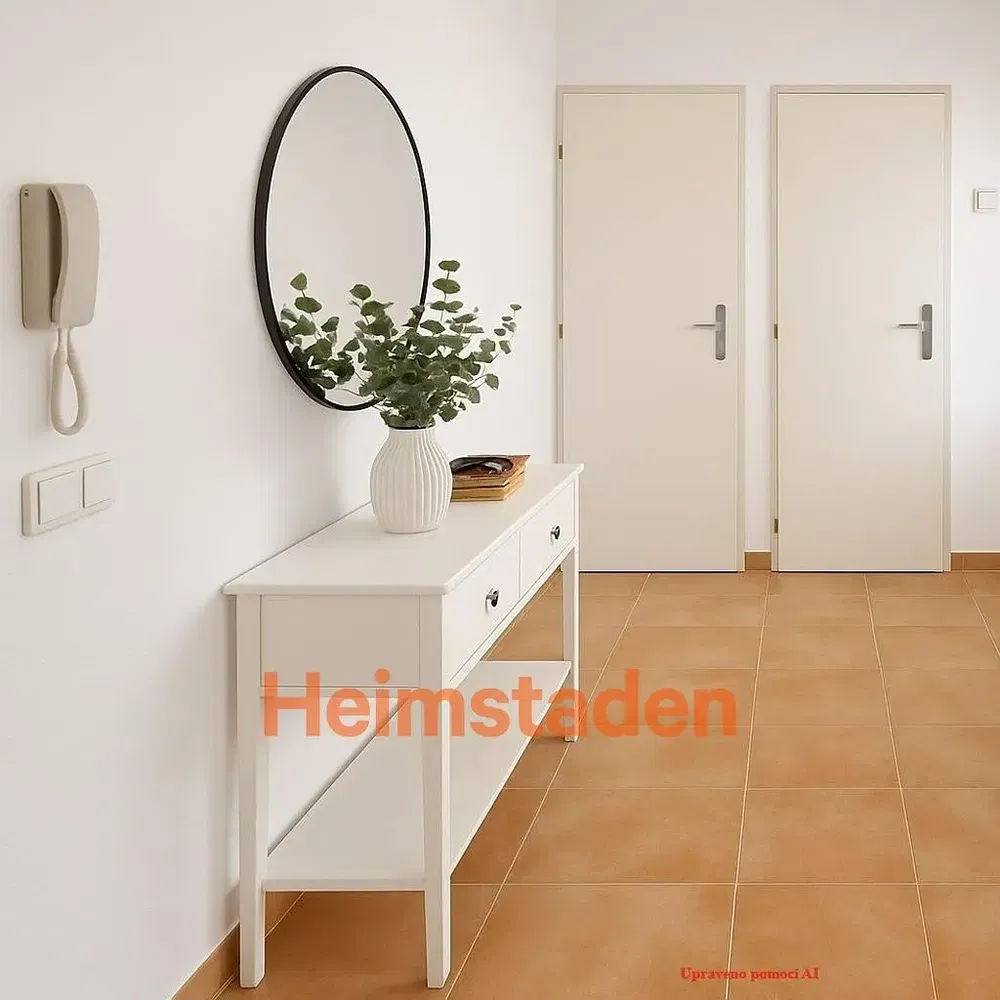 Mutfak; mutfak aletleri, ahşap zemin, doğal ışık, modern stil