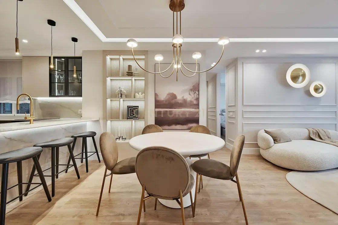 Küche; küchengeräte, holzboden, tageslicht, moderner stil