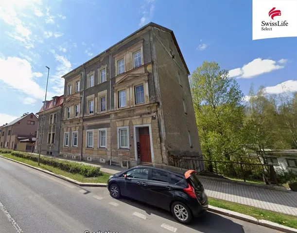 Salon; podłoga drewniana, światło dzienne, styl nowoczesny