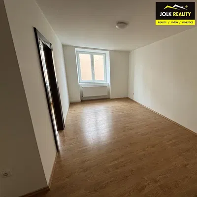 Kitchen; kitchen appliances, wood floor, natural light, modern style