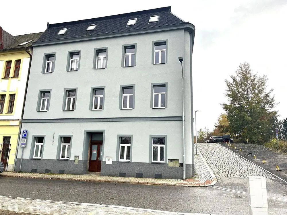 مطبخ; أجهزة المطبخ, أرضية خشبية, ضوء طبيعي, أسلوب عصري