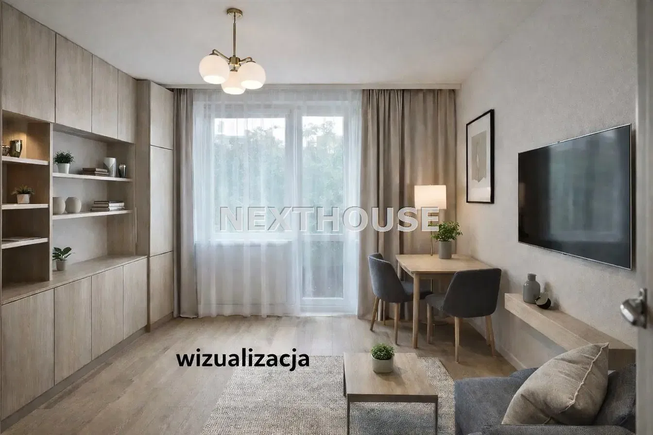 Kuhinja; kućanski aparati, drveni pod, prirodna svjetlost, moderan stil