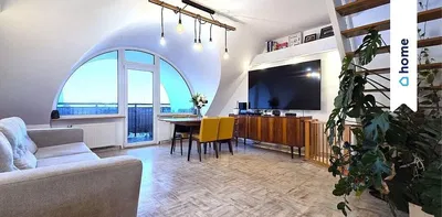 Mutfak; mutfak aletleri, ahşap zemin, doğal ışık, modern stil