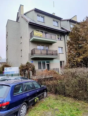 Küche; küchengeräte, holzboden, tageslicht, moderner stil