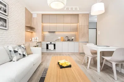 Küche; küchengeräte, holzboden, tageslicht, moderner stil