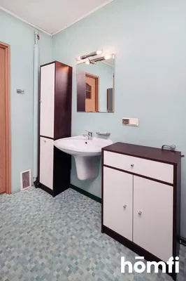 Küche; küchengeräte, holzboden, tageslicht, moderner stil