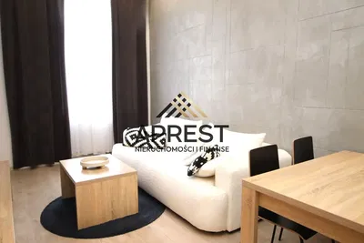 Wohnzimmer; holzboden, tageslicht, moderner stil