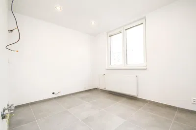 Küche; küchengeräte, holzboden, tageslicht, moderner stil