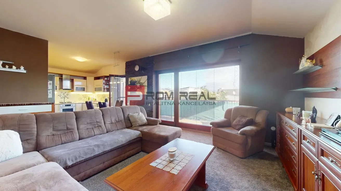 Küche; küchengeräte, holzboden, tageslicht, moderner stil