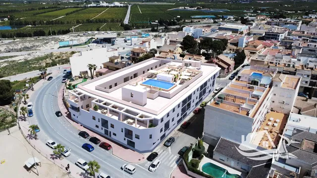 Cuisine; électroménager, parquet, lumière naturelle, style moderne