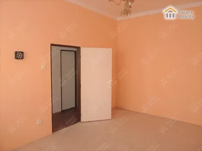 Küche; küchengeräte, holzboden, tageslicht, moderner stil