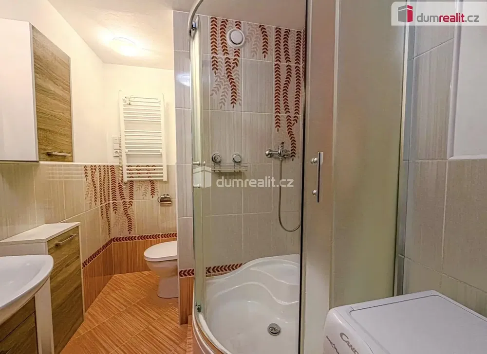 Kitchen; kitchen appliances, wood floor, natural light, modern style