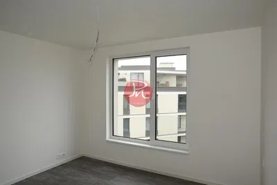 Küche; küchengeräte, holzboden, tageslicht, moderner stil