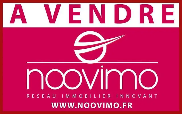 Cuisine; électroménager, parquet, lumière naturelle, style moderne