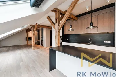 Küche; küchengeräte, holzboden, tageslicht, moderner stil