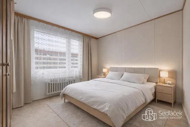 Kitchen; kitchen appliances, wood floor, natural light, modern style