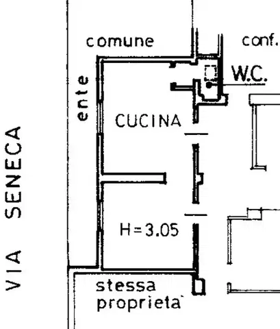Soggiorno; pavimento in legno, luce naturale, stile moderno