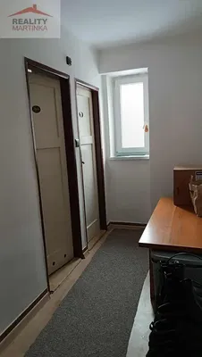 Küche; küchengeräte, holzboden, tageslicht, moderner stil