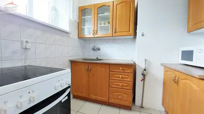 Wohnzimmer; holzboden, tageslicht, moderner stil