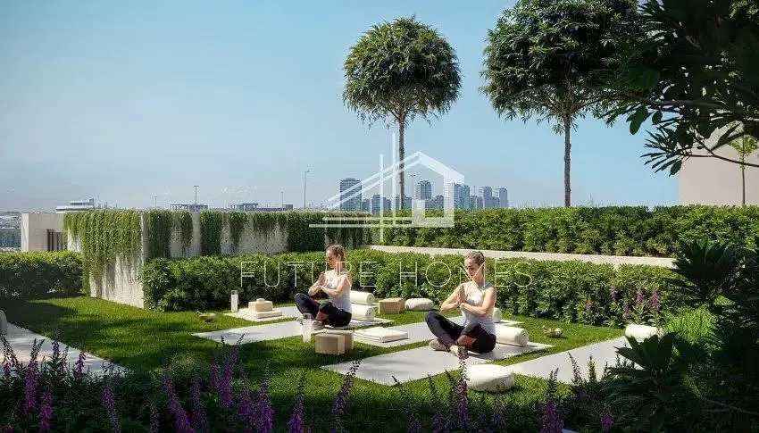 Cozinha; eletrodomésticos, chão de madeira, luz natural, estilo moderno